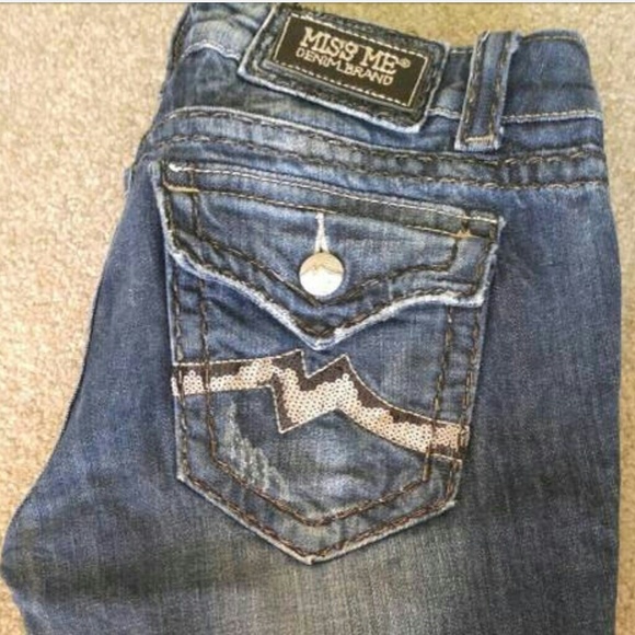 Miss Me Jeans - Picture 1 of 3